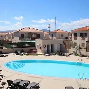 https://loreto-house.in-canary-islands.com